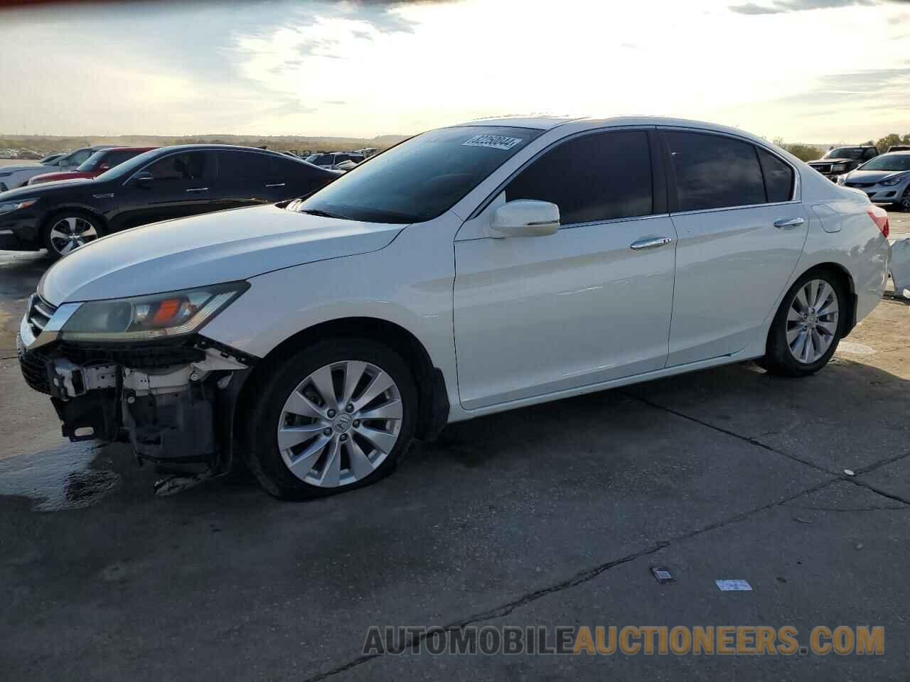 1HGCR2F85EA105132 HONDA ACCORD 2014