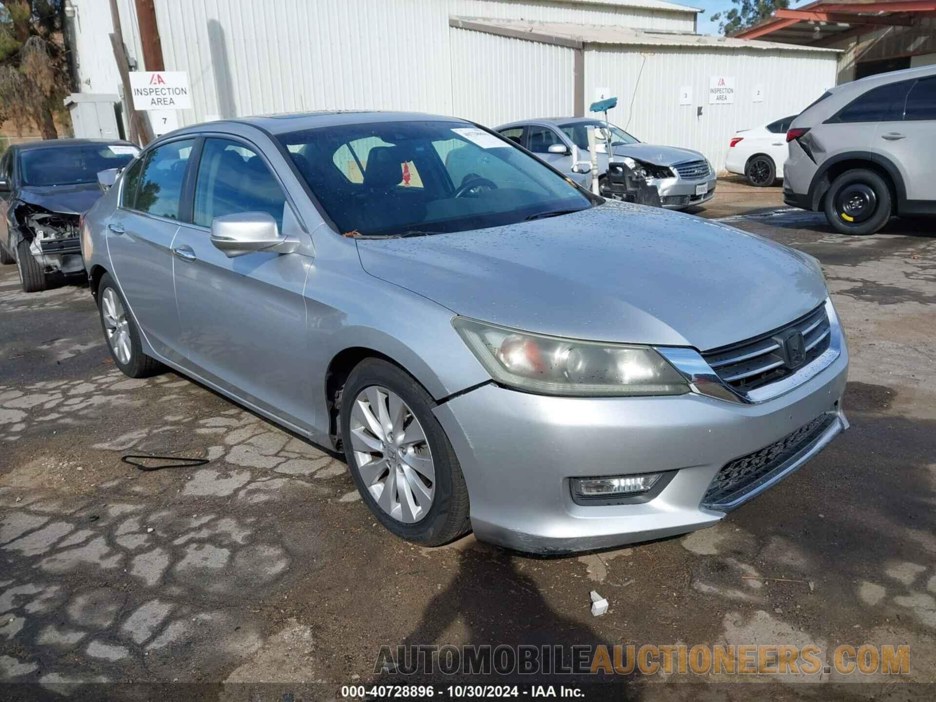 1HGCR2F86DA201981 HONDA ACCORD 2013