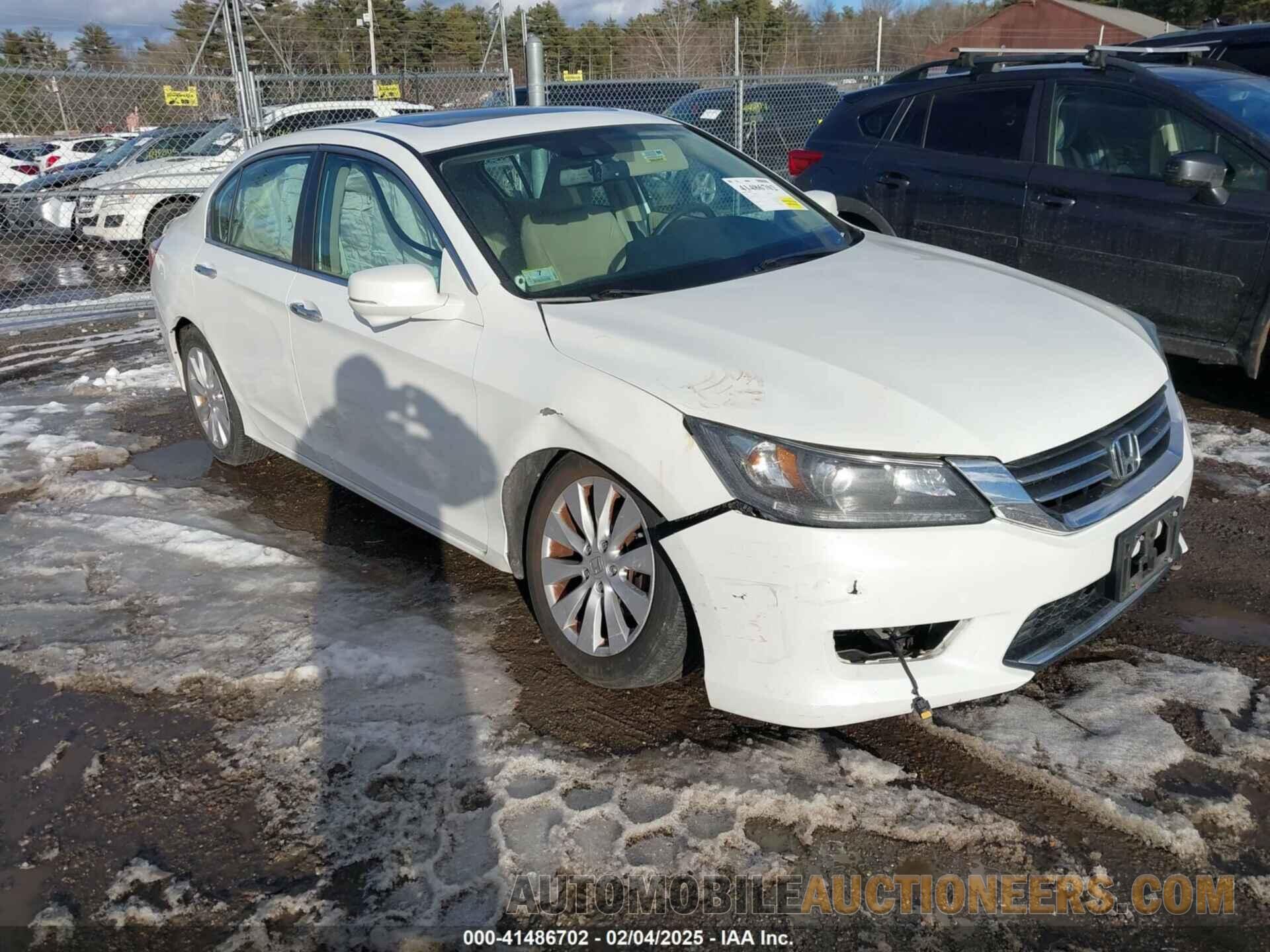 1HGCR2F86EA022275 HONDA ACCORD 2014