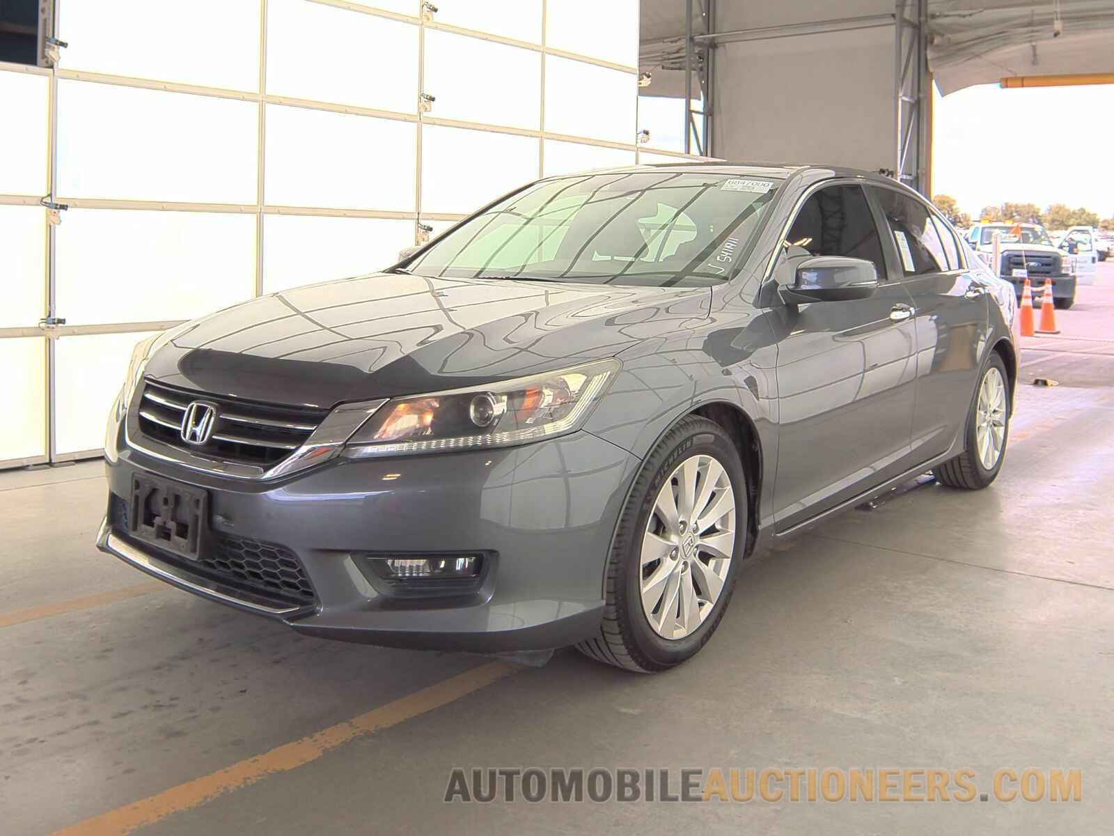 1HGCR2F86FA073437 Honda Accord Sedan 2015