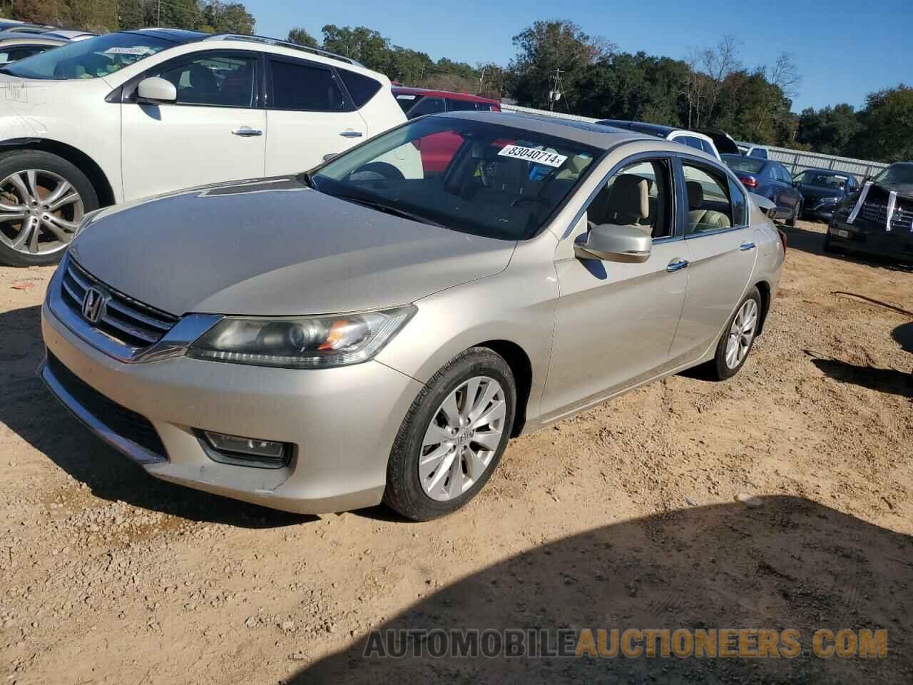 1HGCR2F87DA257945 HONDA ACCORD 2013