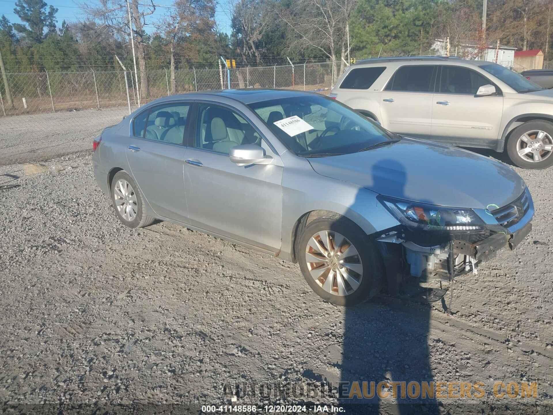 1HGCR2F87EA208102 HONDA ACCORD 2014