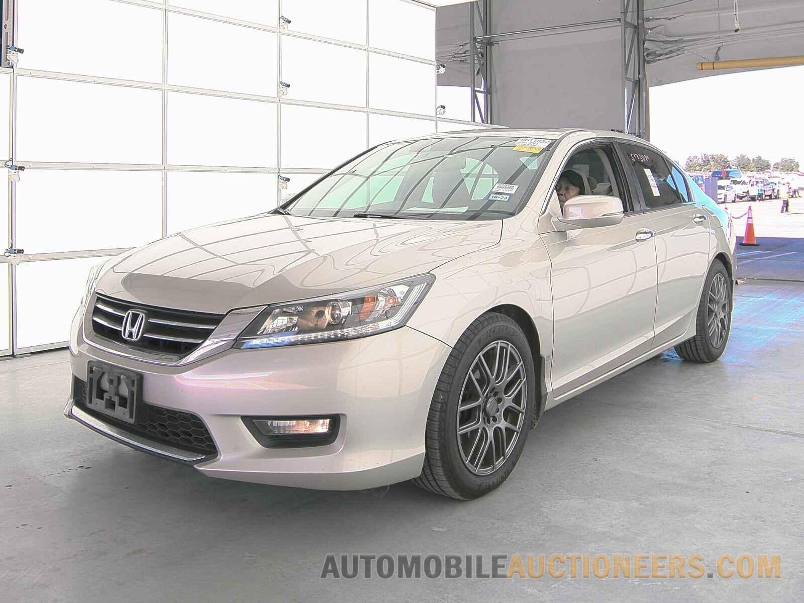 1HGCR2F87FA266342 Honda Accord Sedan 2015