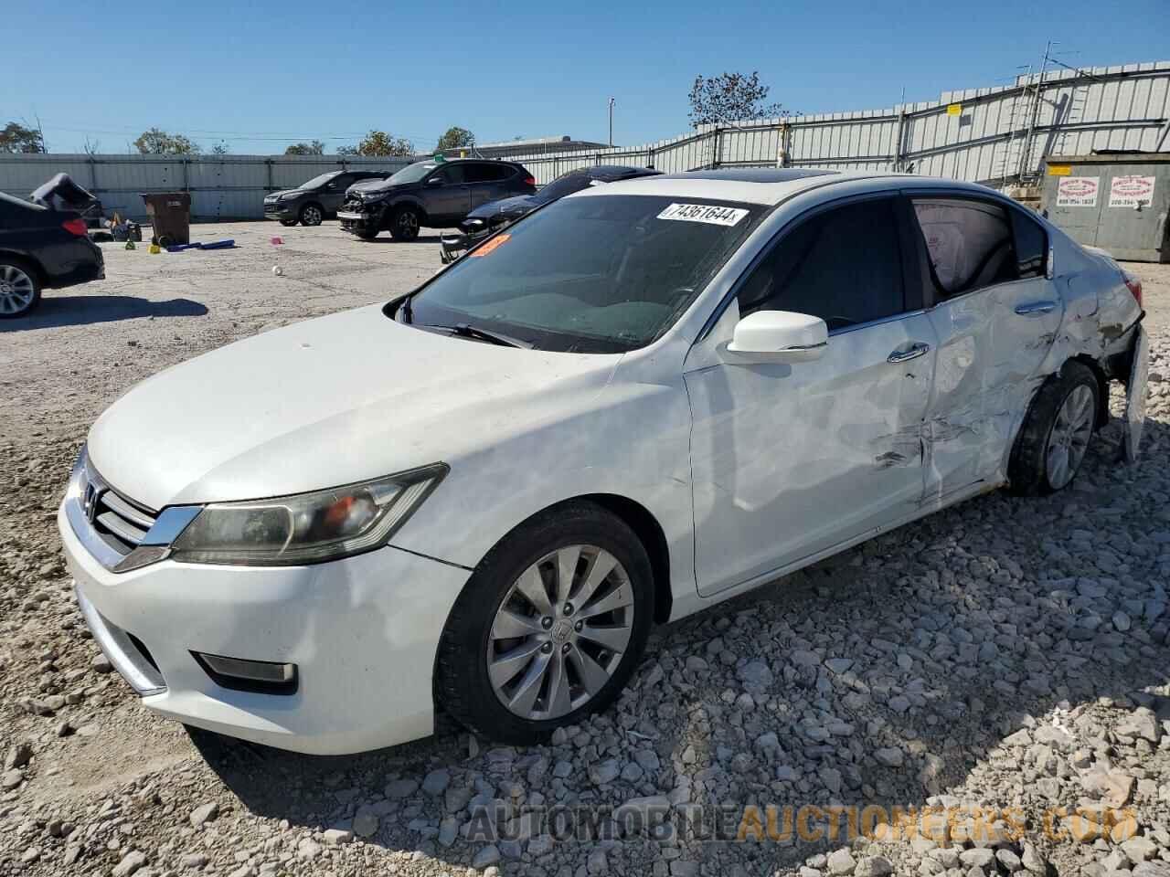 1HGCR2F88DA017660 HONDA ACCORD 2013