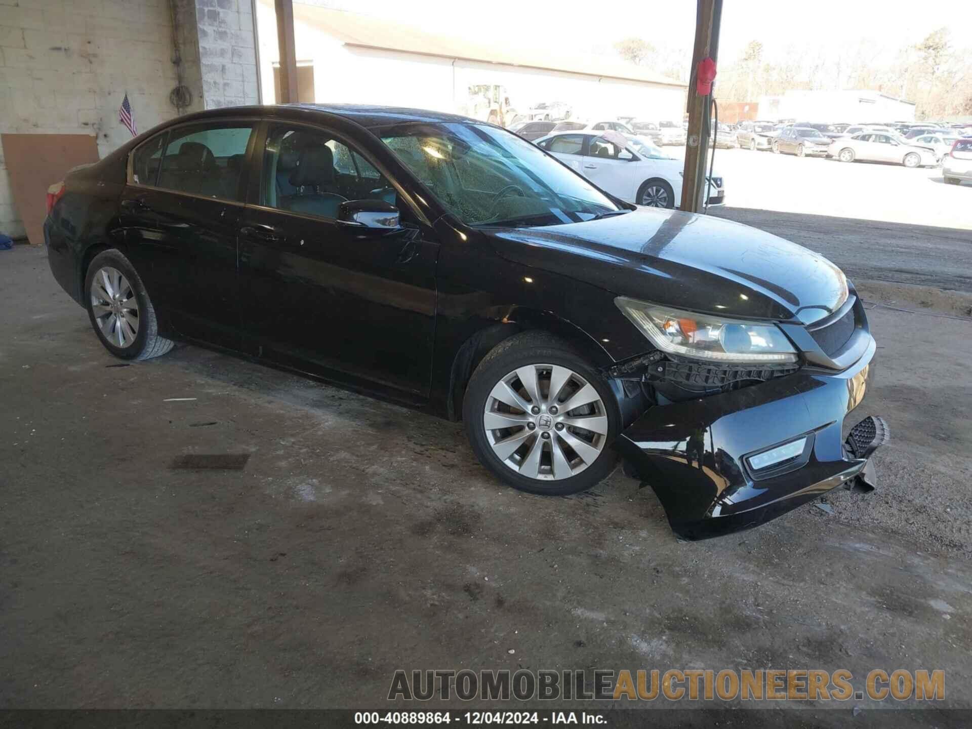 1HGCR2F88DA074778 HONDA ACCORD 2013