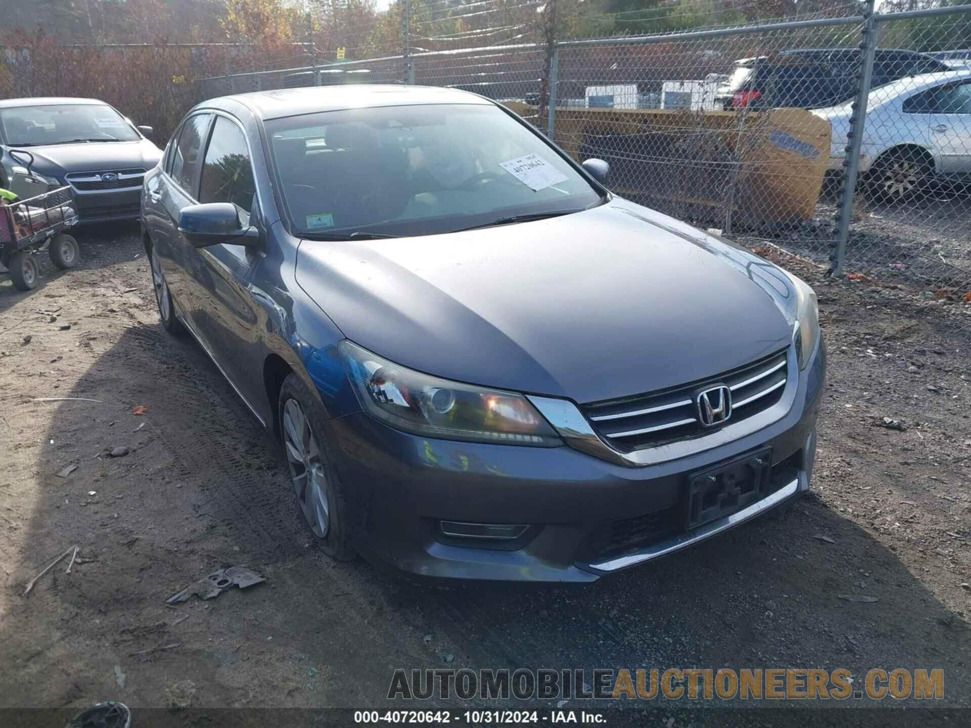 1HGCR2F88DA147163 HONDA ACCORD 2013