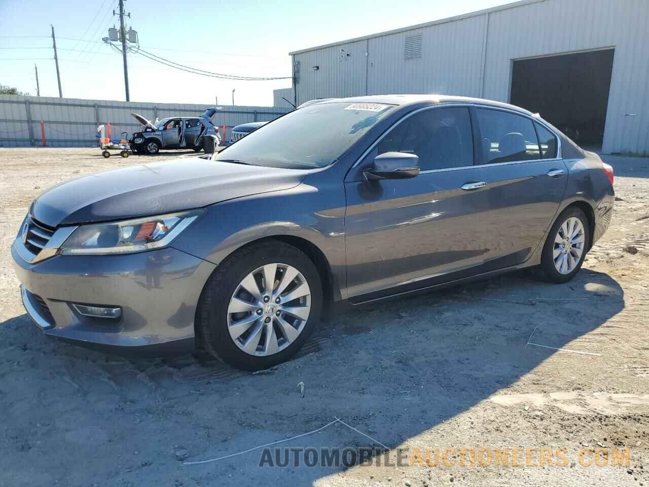 1HGCR2F88DA182091 HONDA ACCORD 2013