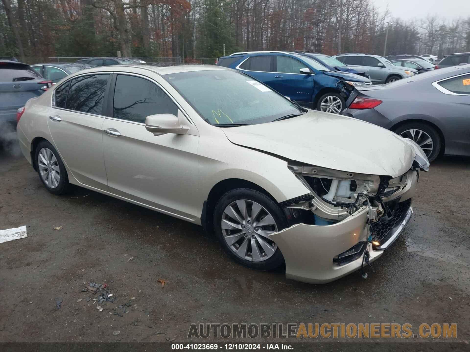 1HGCR2F88DA232472 HONDA ACCORD 2013