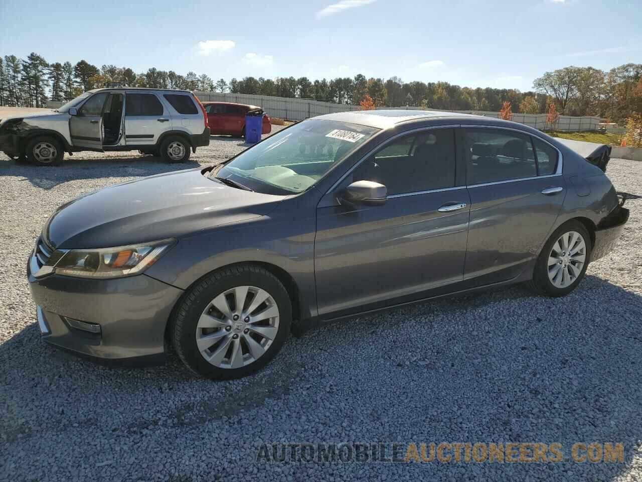 1HGCR2F88DA245593 HONDA ACCORD 2013