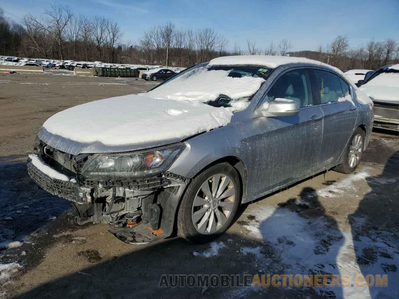 1HGCR2F88FA135484 HONDA ACCORD 2015