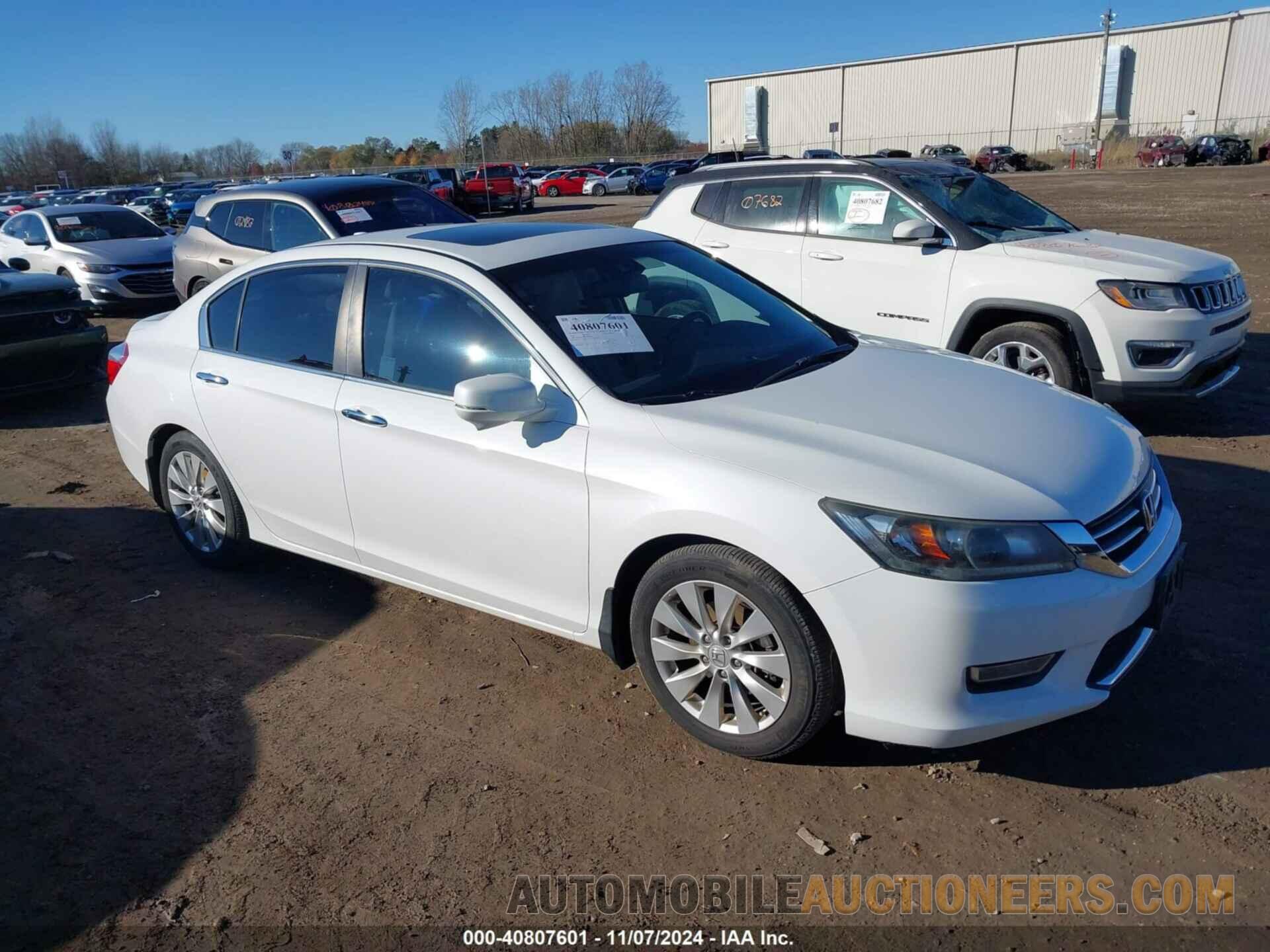 1HGCR2F89DA057181 HONDA ACCORD 2013