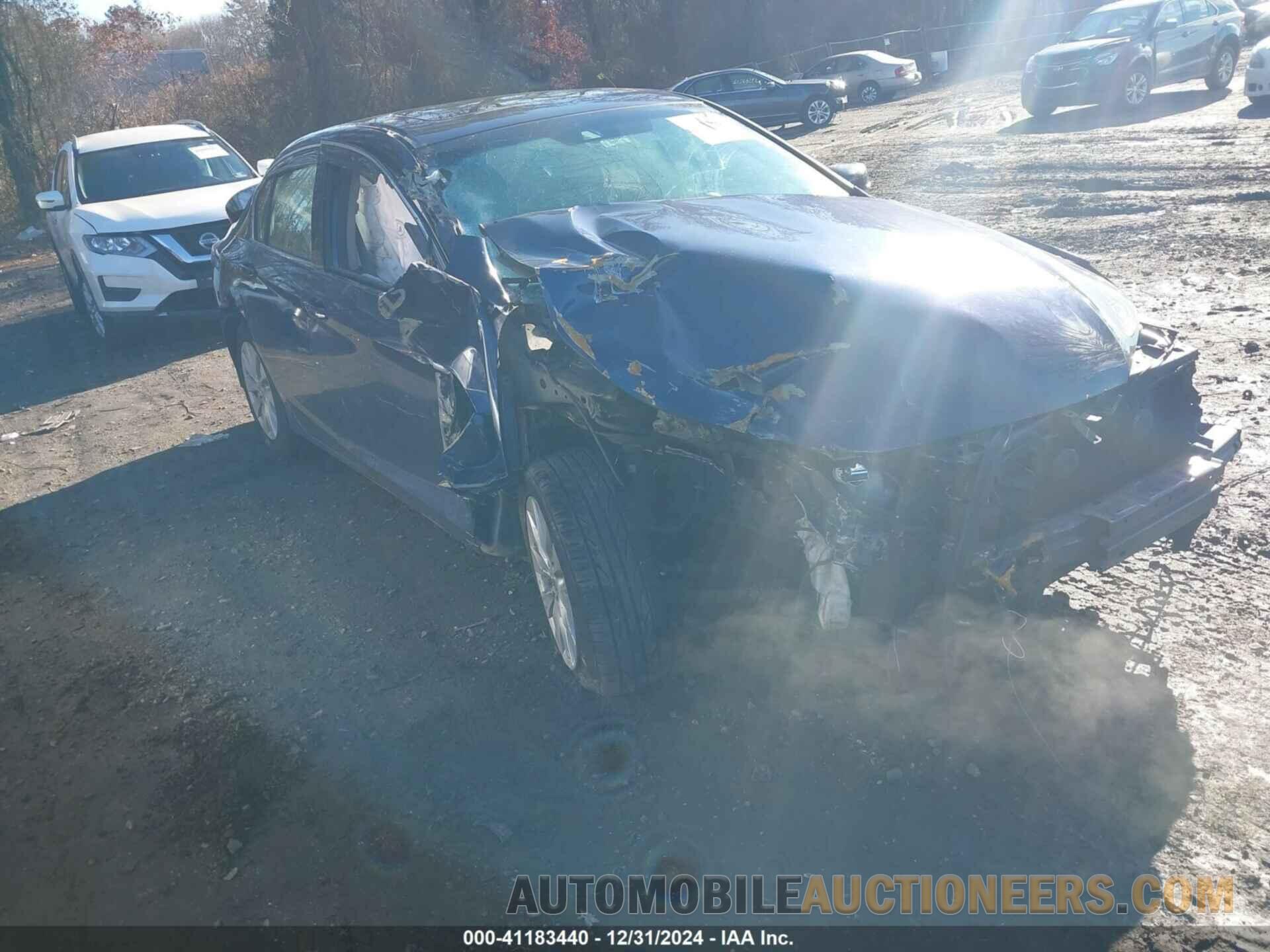 1HGCR2F89DA126452 HONDA ACCORD 2013