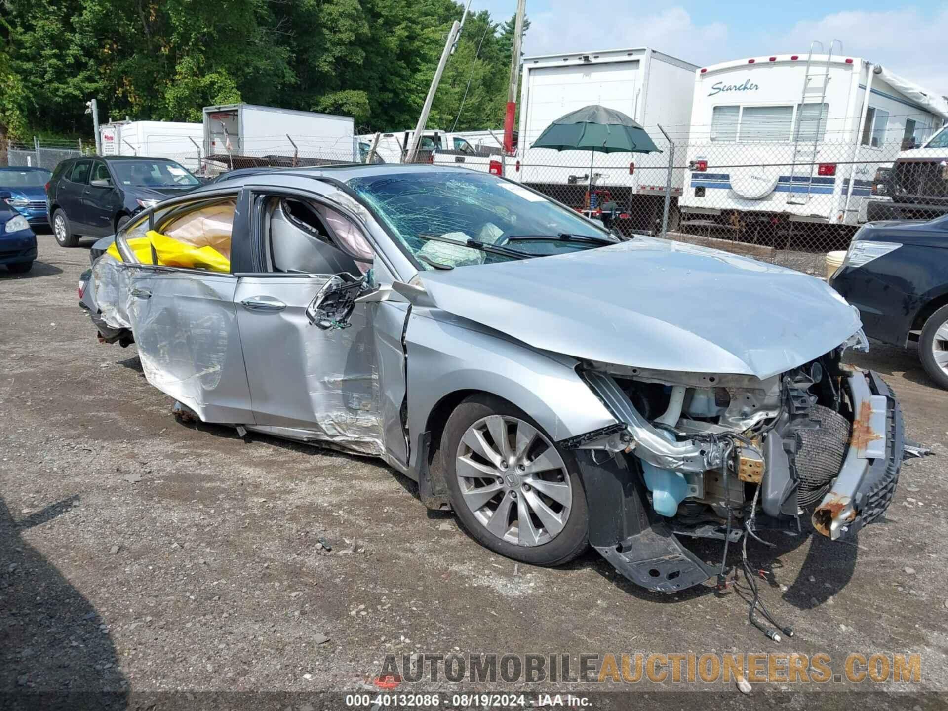 1HGCR2F89EA126582 HONDA ACCORD 2014