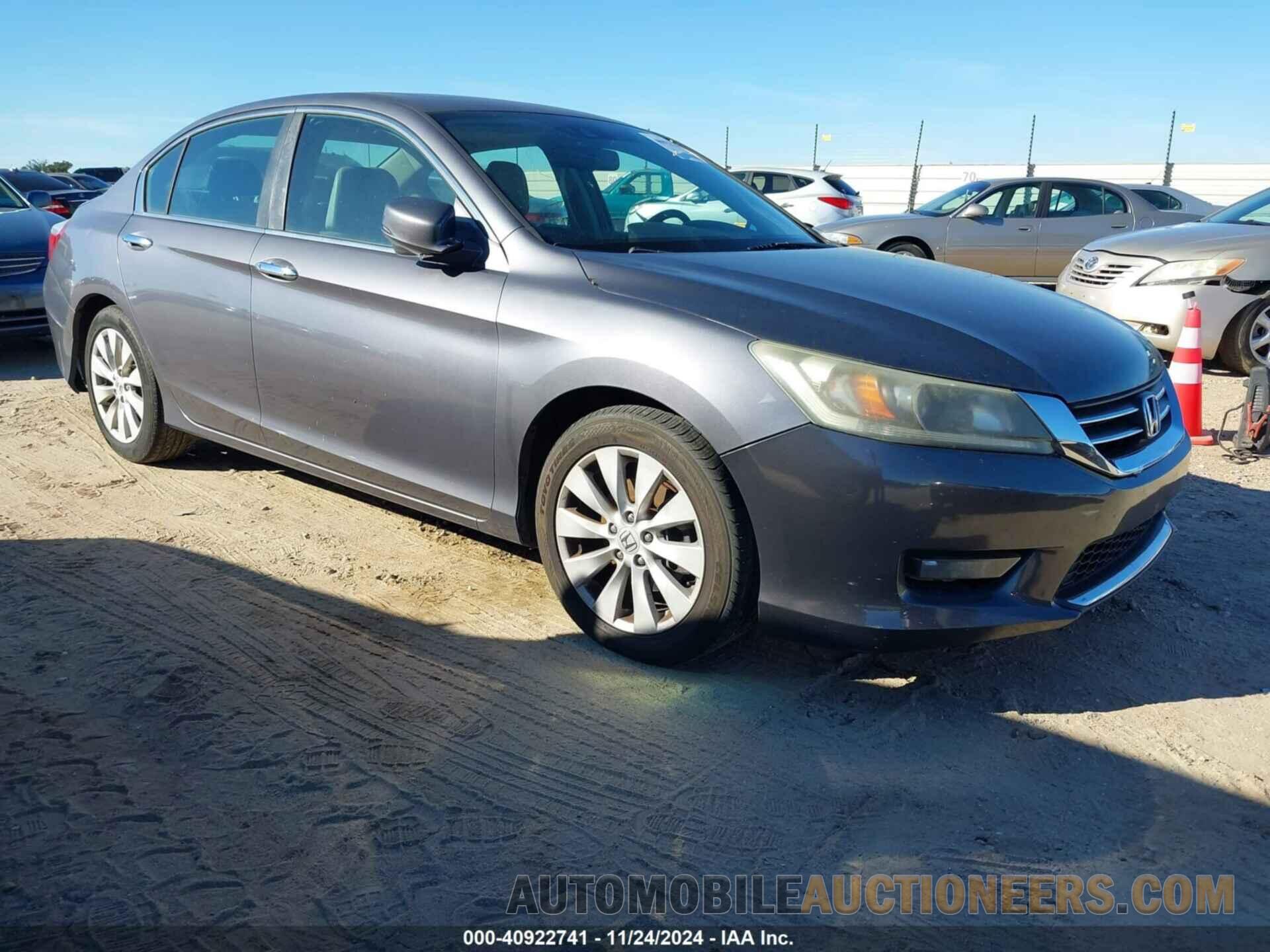 1HGCR2F89EA297753 HONDA ACCORD 2014