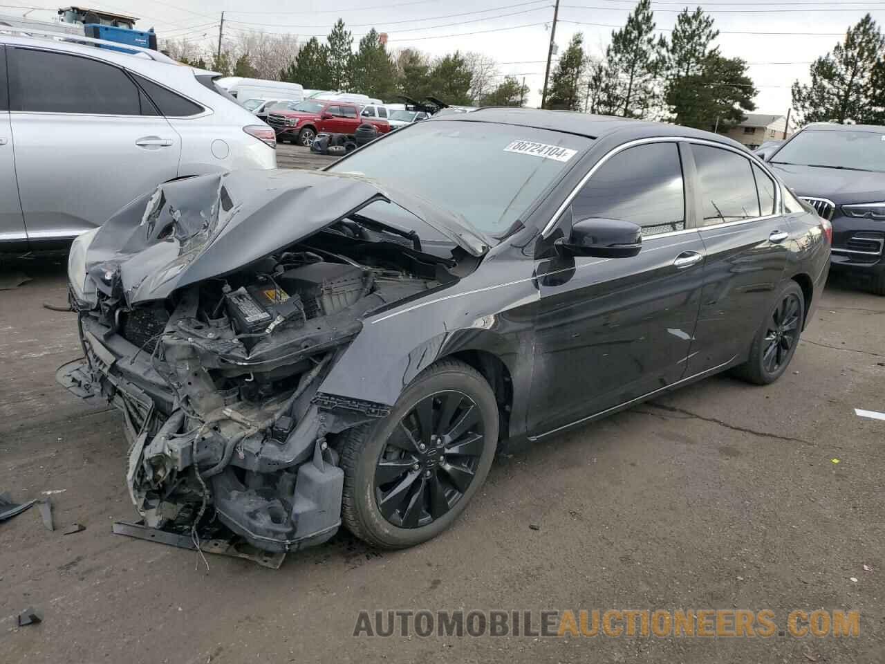 1HGCR2F8XDA085992 HONDA ACCORD 2013