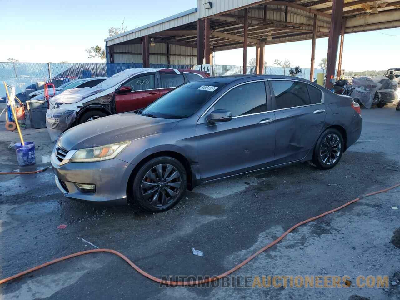 1HGCR2F8XEA229025 HONDA ACCORD 2014