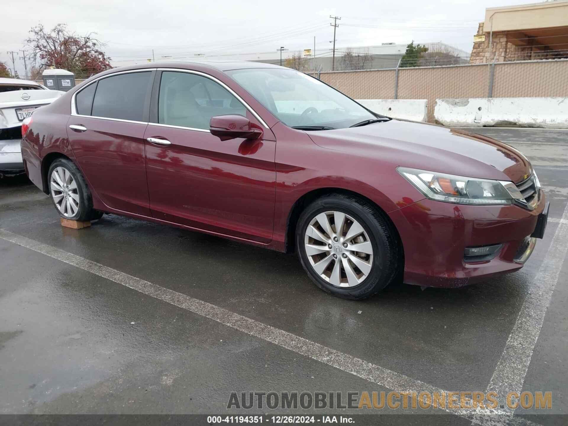 1HGCR2F8XEA275860 HONDA ACCORD 2014