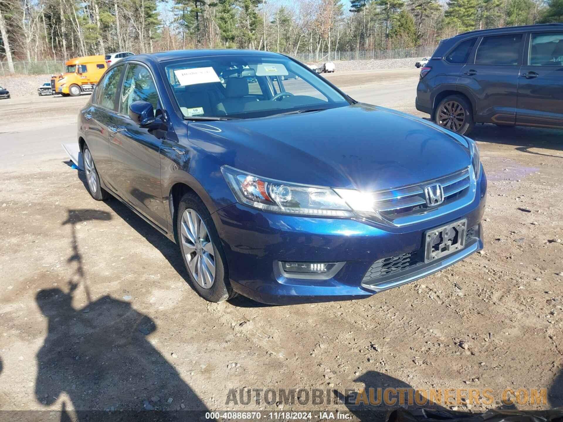 1HGCR2F8XFA050551 HONDA ACCORD 2015