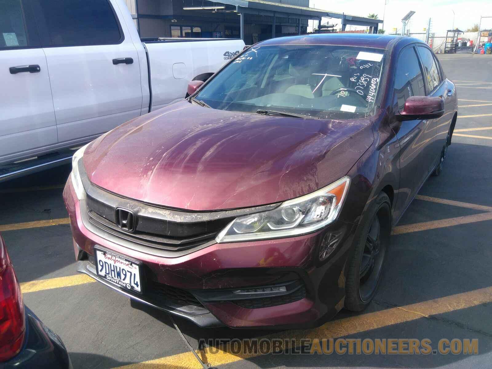 1HGCR2F9XHA073839 Honda Accord Sedan 2017