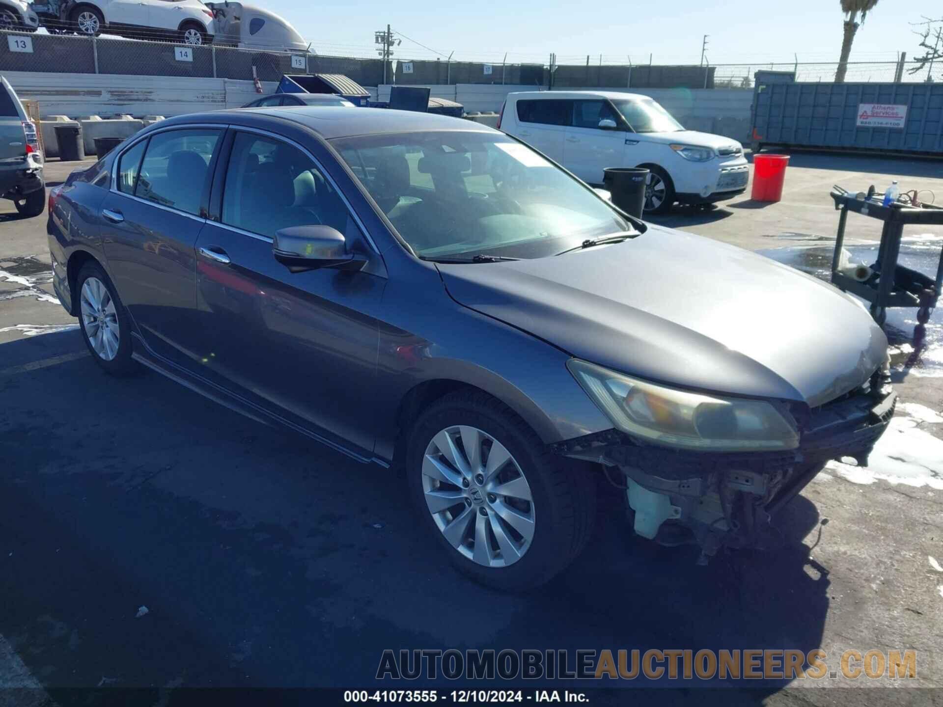 1HGCR3F80DA011793 HONDA ACCORD 2013