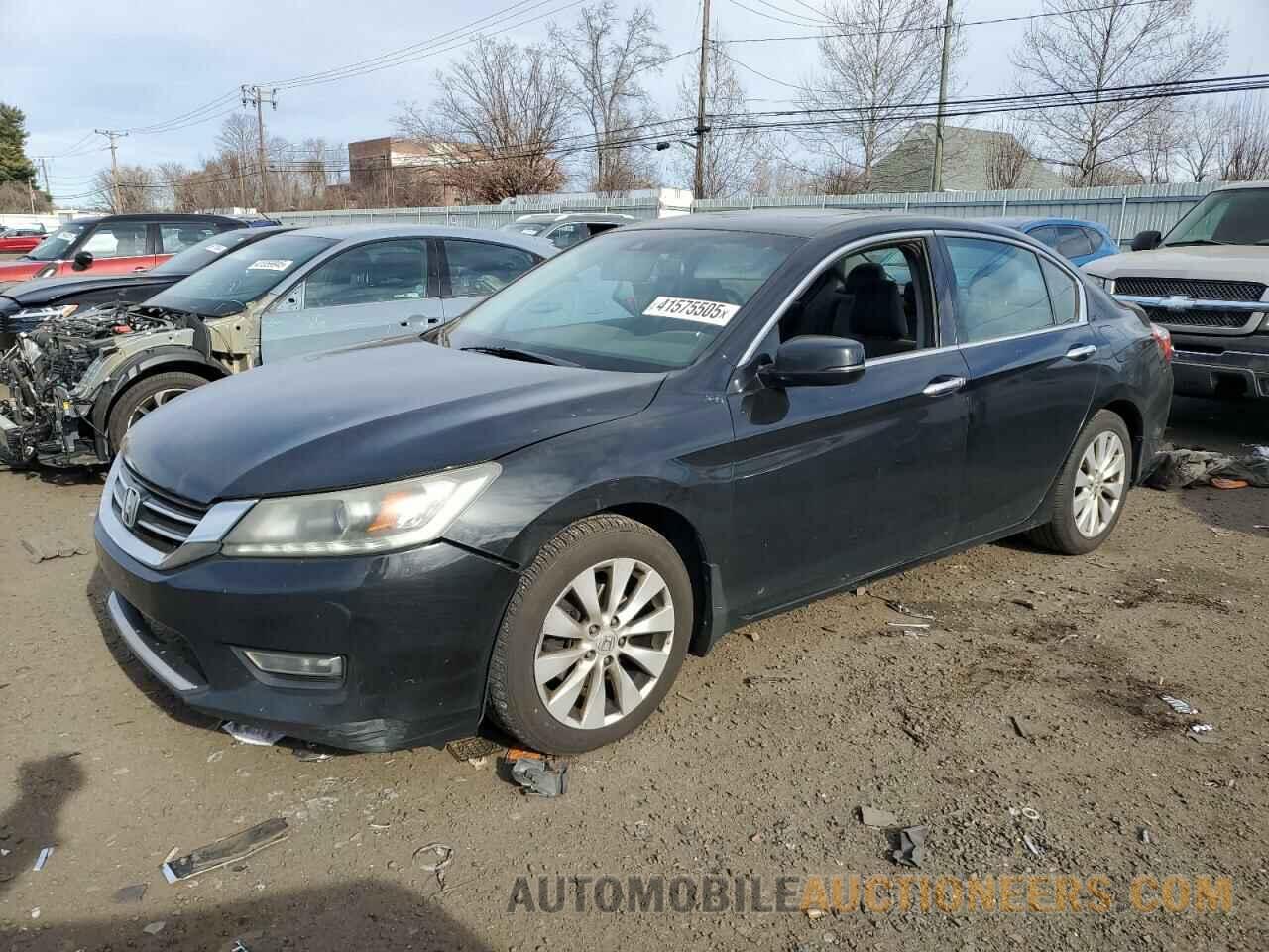 1HGCR3F80DA012295 HONDA ACCORD 2013