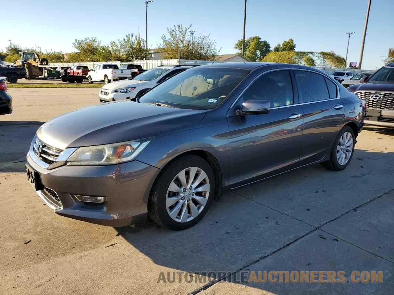 1HGCR3F80DA012345 HONDA ACCORD 2013