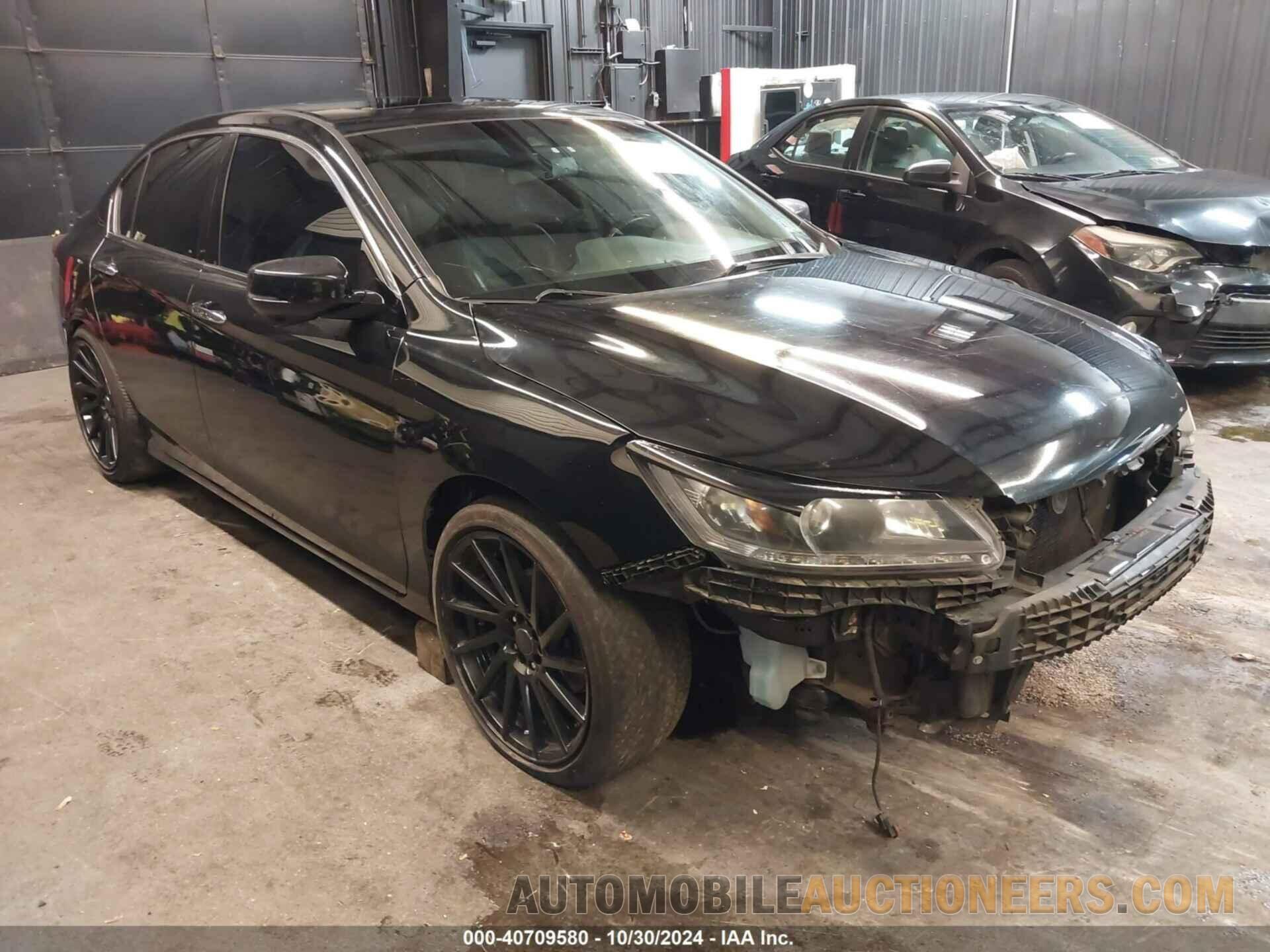 1HGCR3F80DA012796 HONDA ACCORD 2013