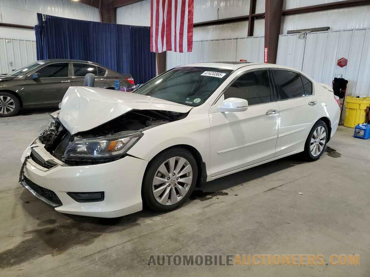 1HGCR3F80EA018535 HONDA ACCORD 2014