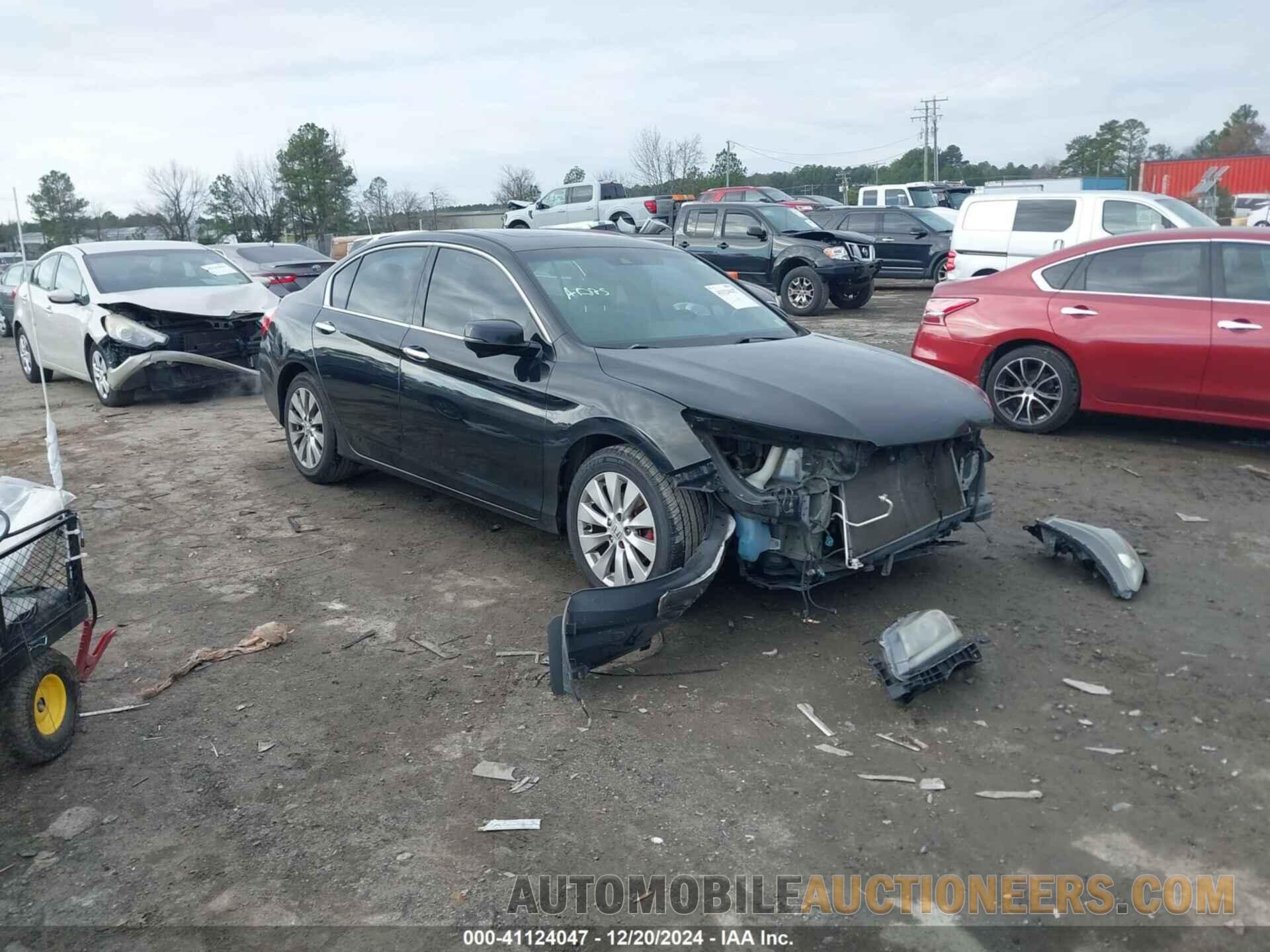 1HGCR3F81DA017781 HONDA ACCORD 2013