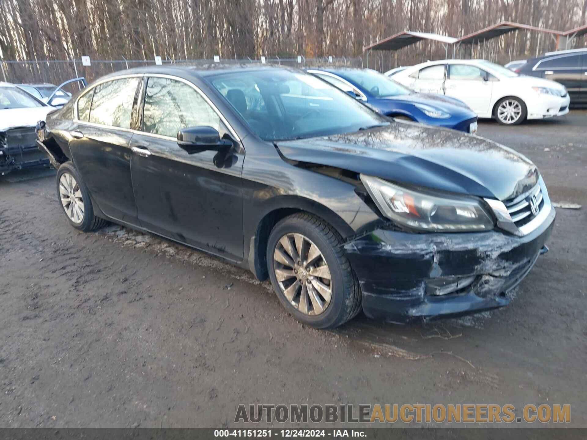 1HGCR3F81EA005440 HONDA ACCORD 2014