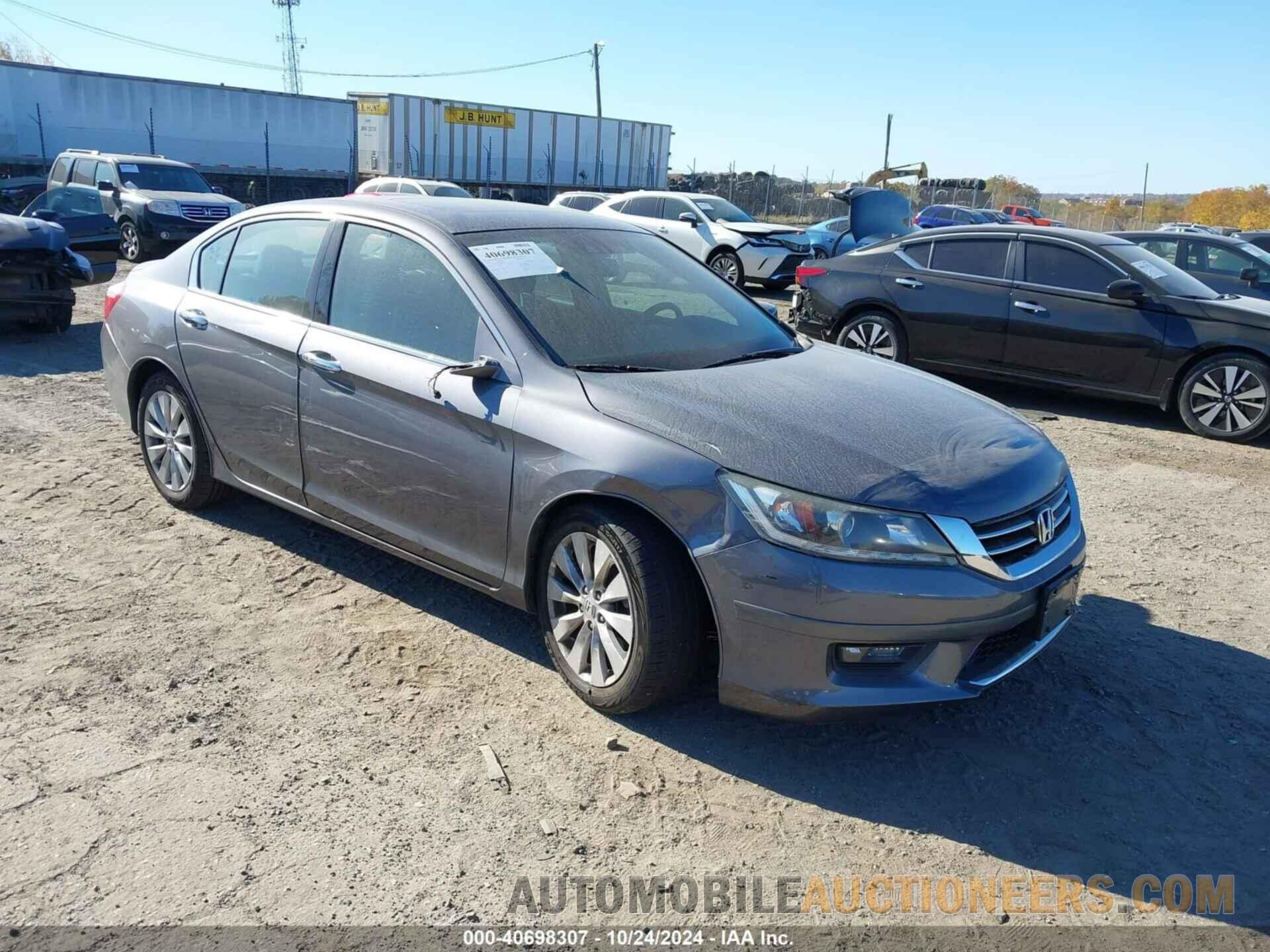 1HGCR3F81FA027195 HONDA ACCORD 2015