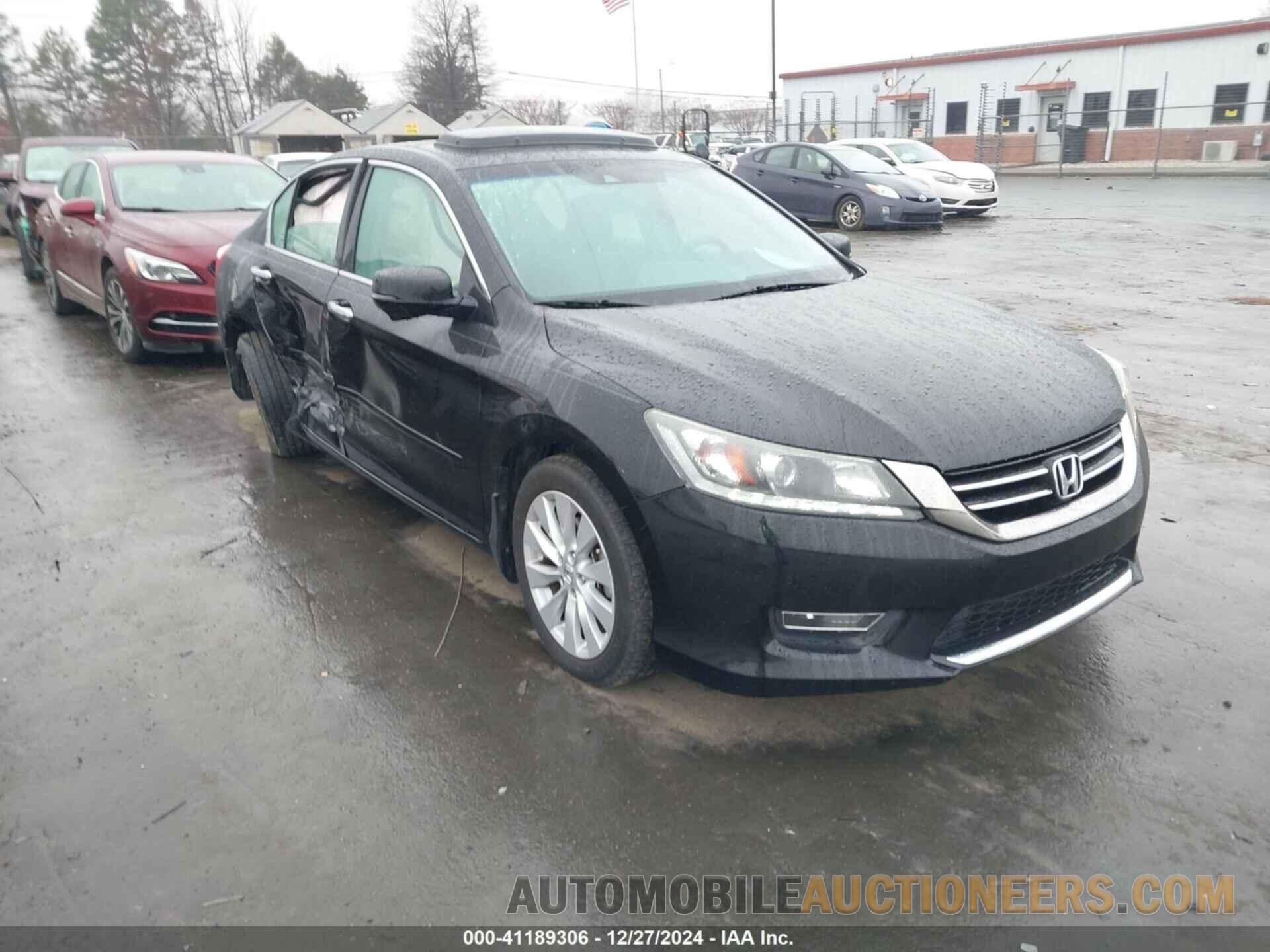 1HGCR3F82DA038154 HONDA ACCORD 2013