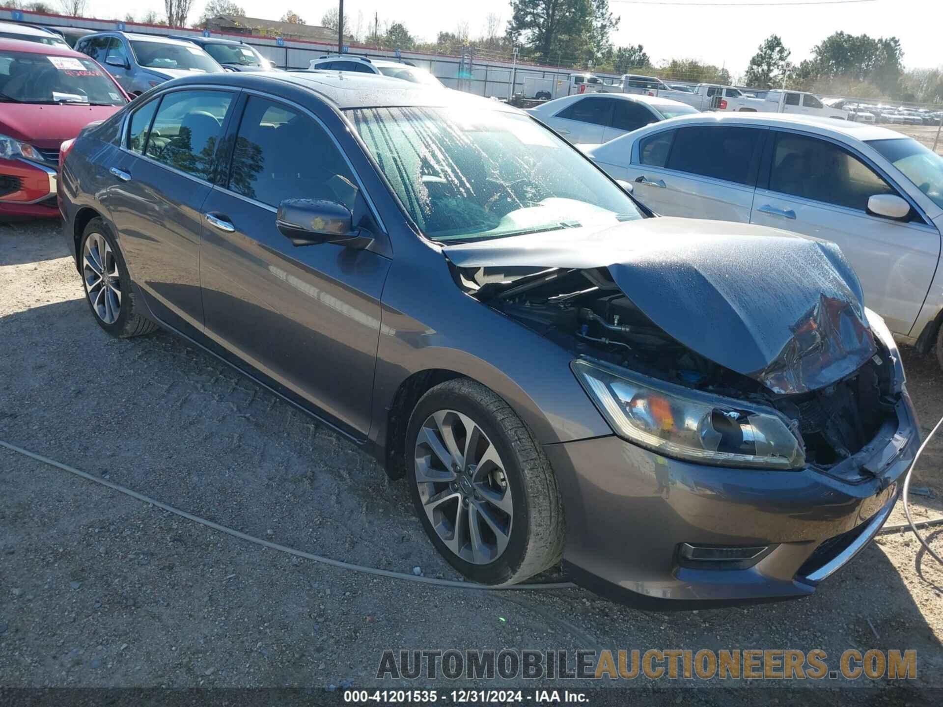 1HGCR3F82DA042950 HONDA ACCORD 2013