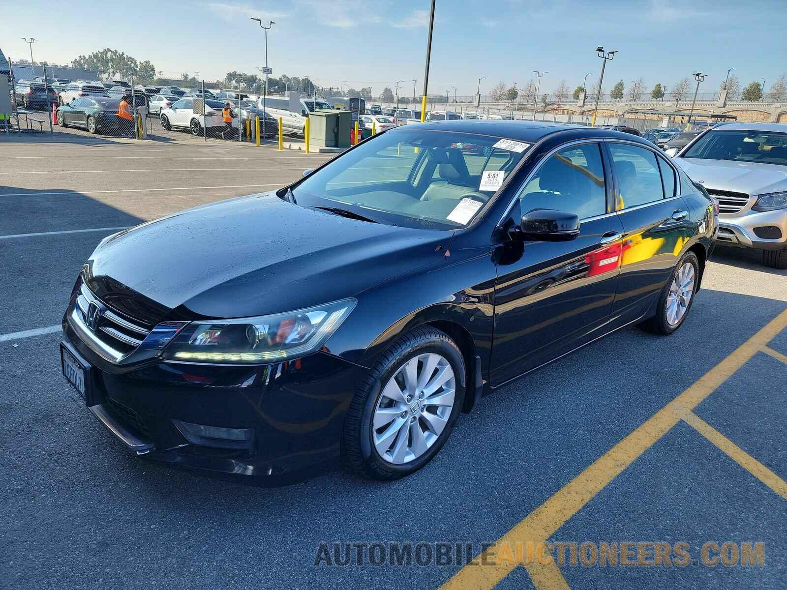 1HGCR3F82FA010518 Honda Accord Sedan 2015