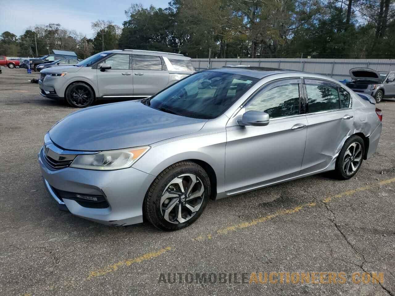 1HGCR3F82HA045756 HONDA ACCORD 2017