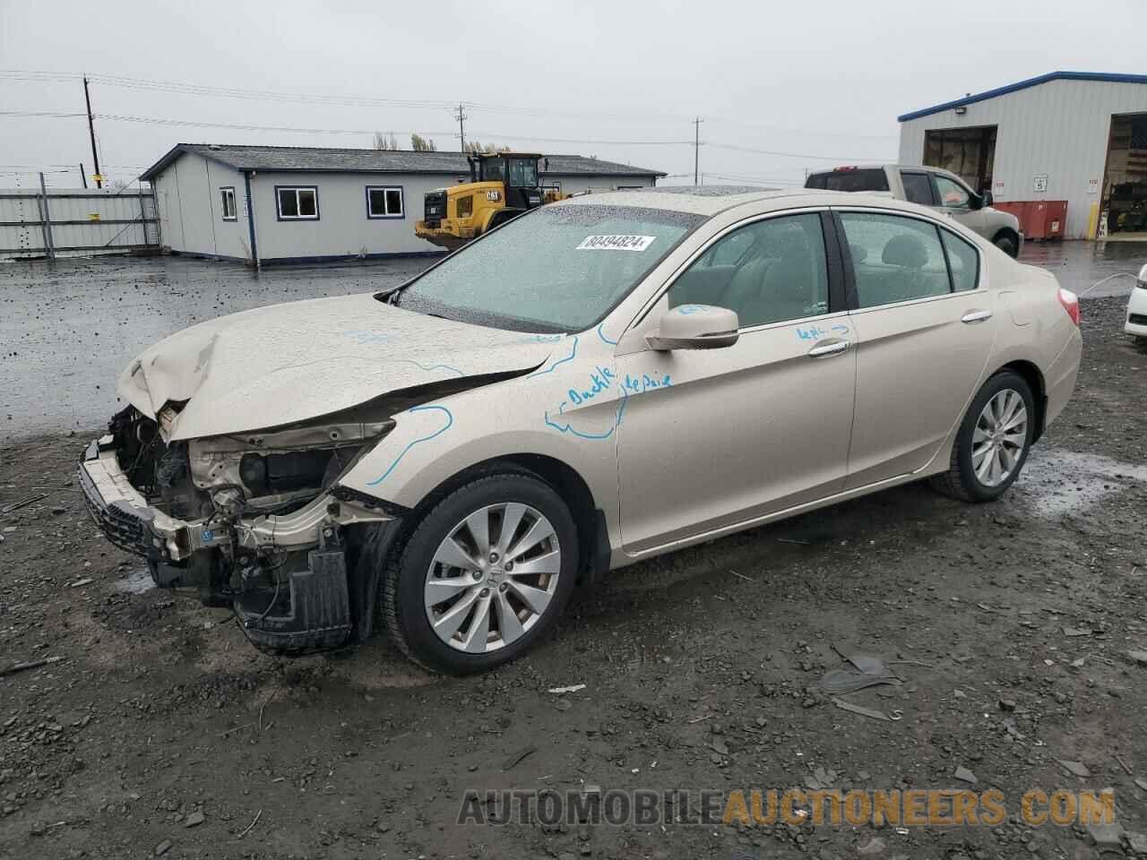 1HGCR3F84DA043159 HONDA ACCORD 2013