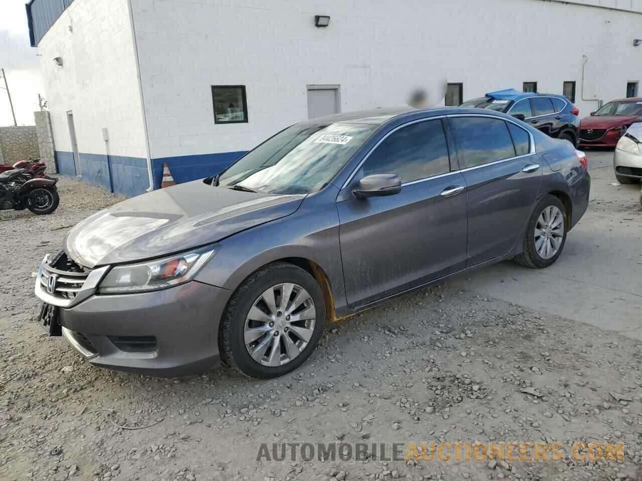 1HGCR3F84EA023981 HONDA ACCORD 2014