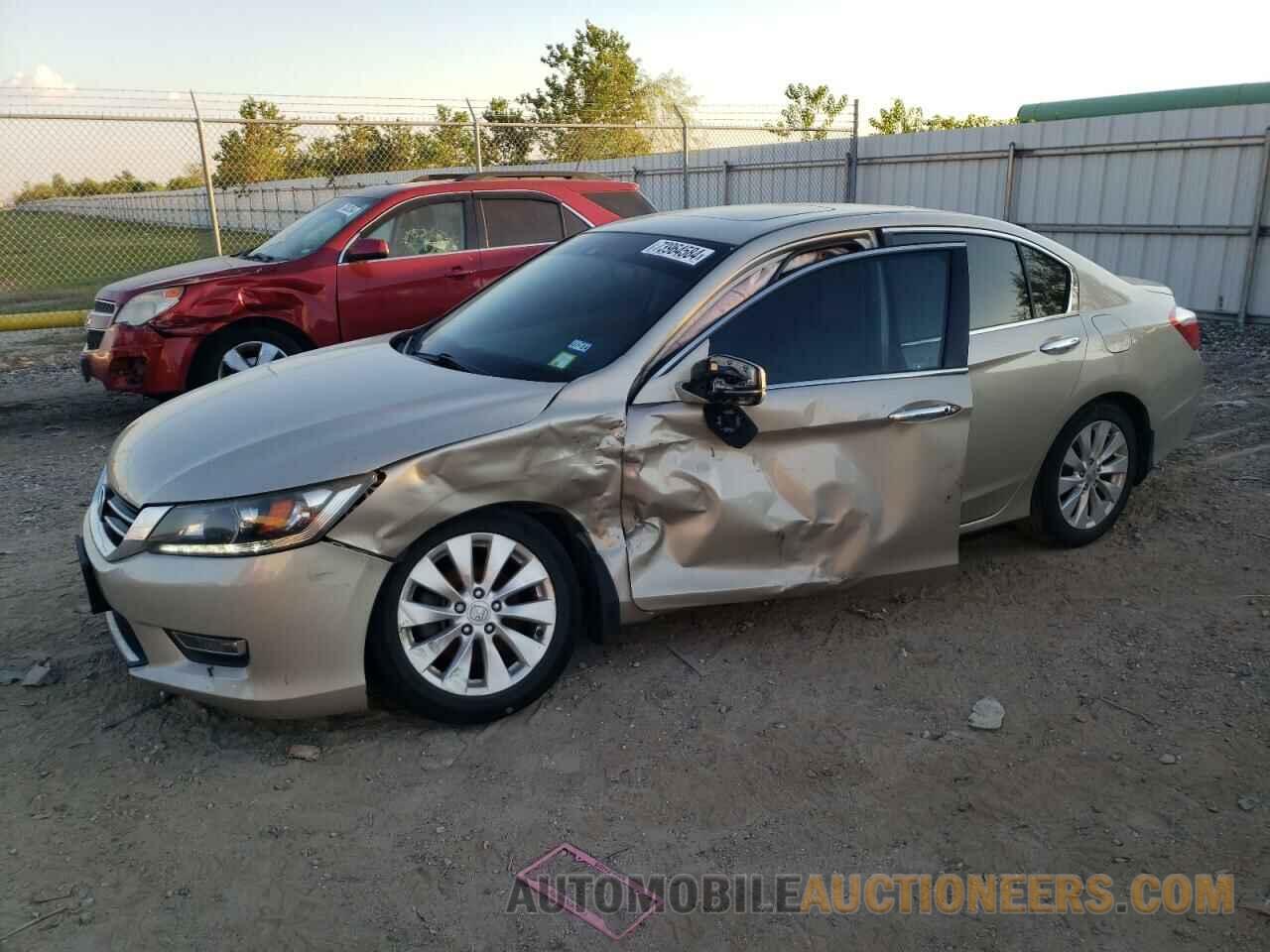 1HGCR3F87DA001696 HONDA ACCORD 2013