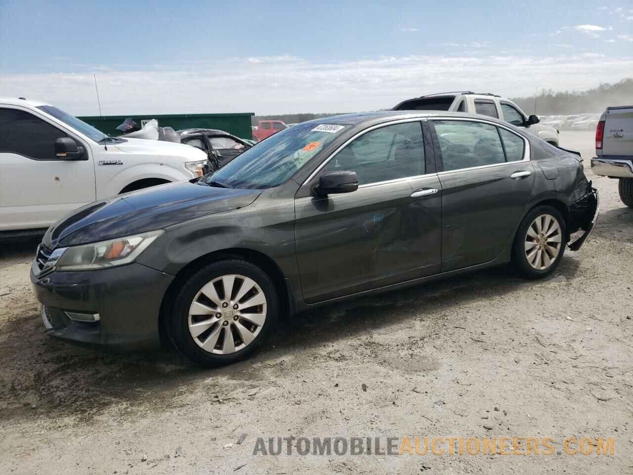 1HGCR3F87DA009488 HONDA ACCORD 2013