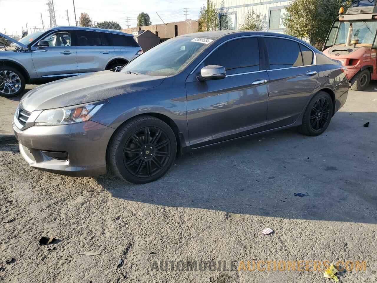 1HGCR3F87EA000338 HONDA ACCORD 2014