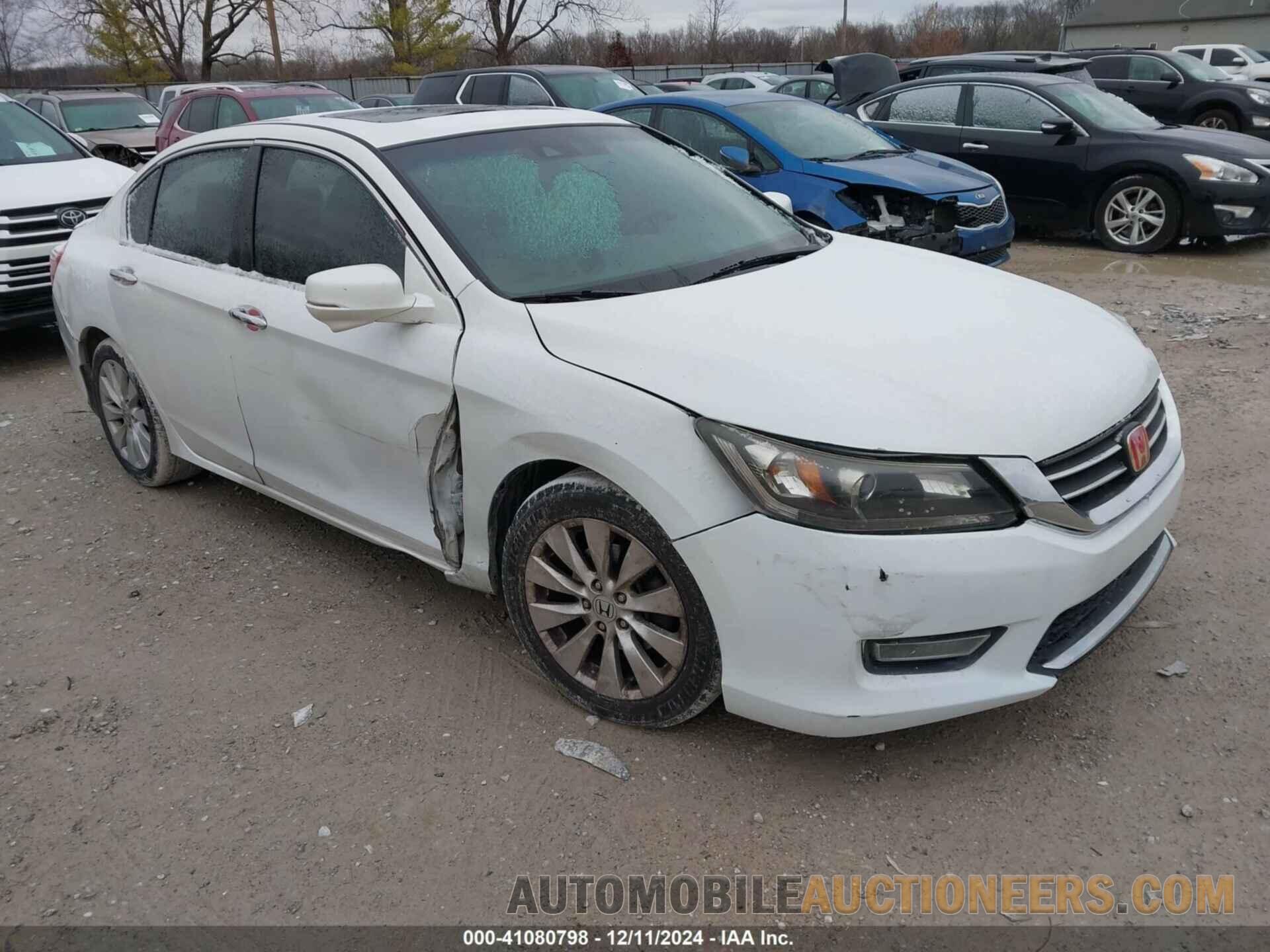 1HGCR3F88DA004610 HONDA ACCORD 2013