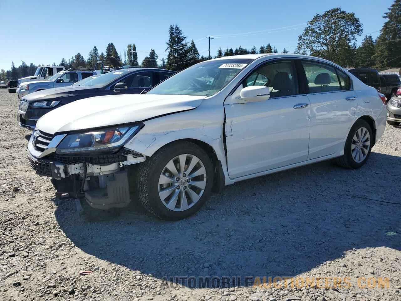 1HGCR3F88DA023173 HONDA ACCORD 2013