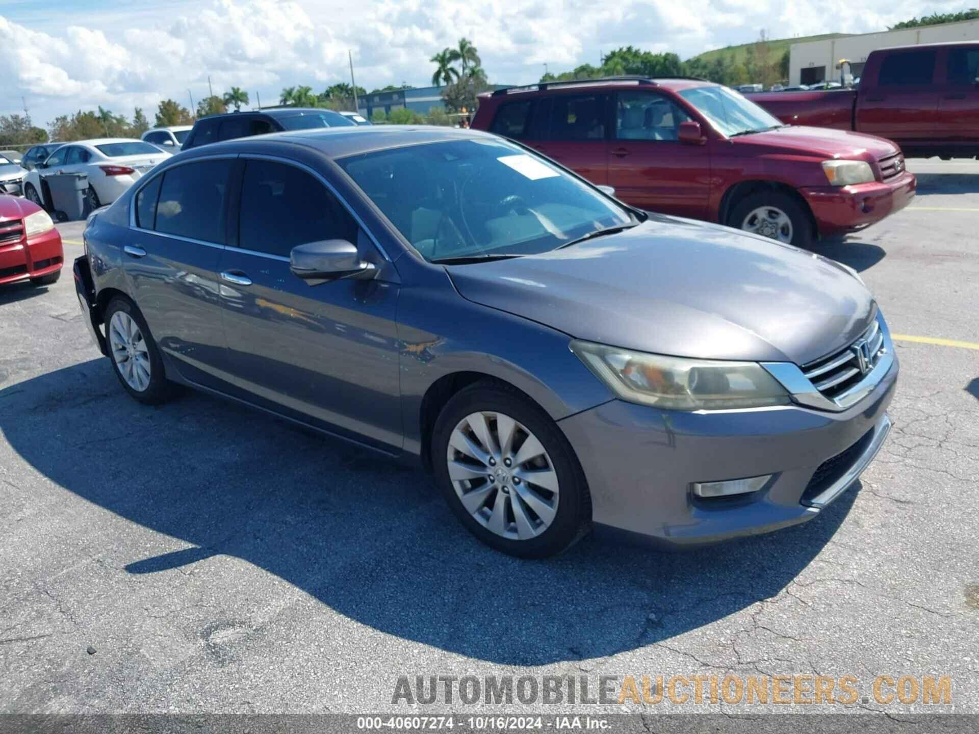 1HGCR3F88EA043490 HONDA ACCORD 2014