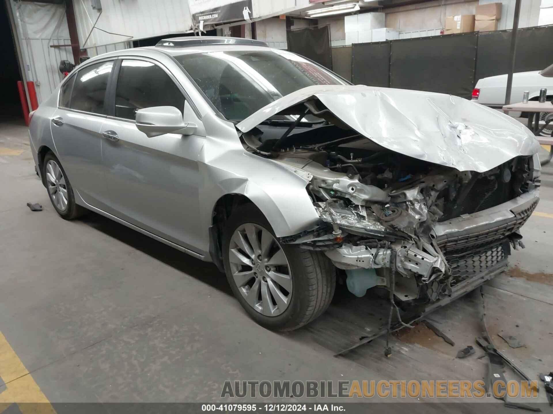 1HGCR3F88FA019756 HONDA ACCORD 2015