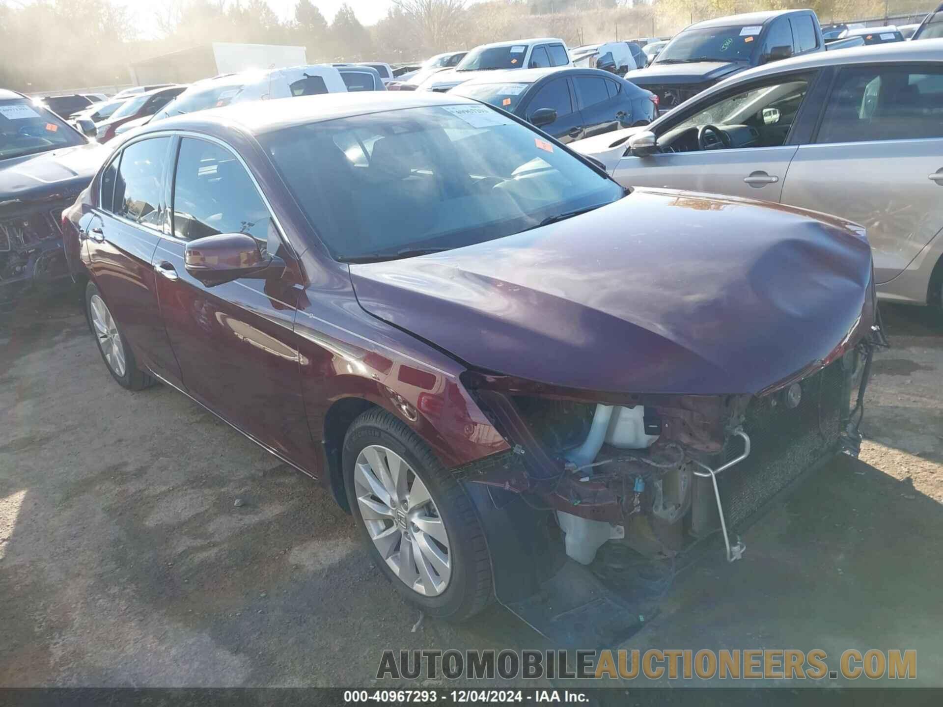 1HGCR3F89DA003711 HONDA ACCORD 2013