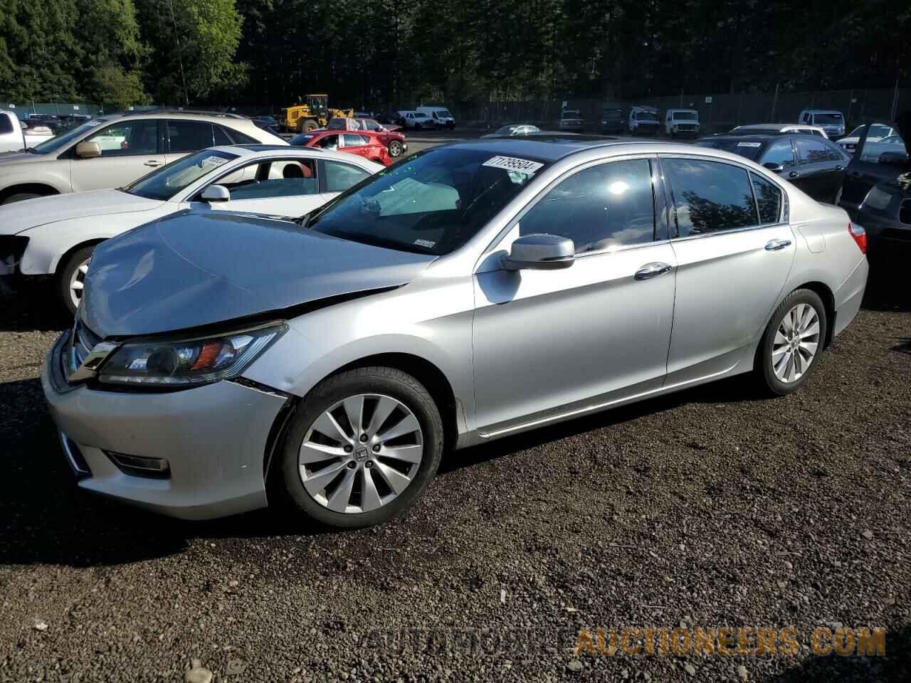 1HGCR3F89DA017298 HONDA ACCORD 2013