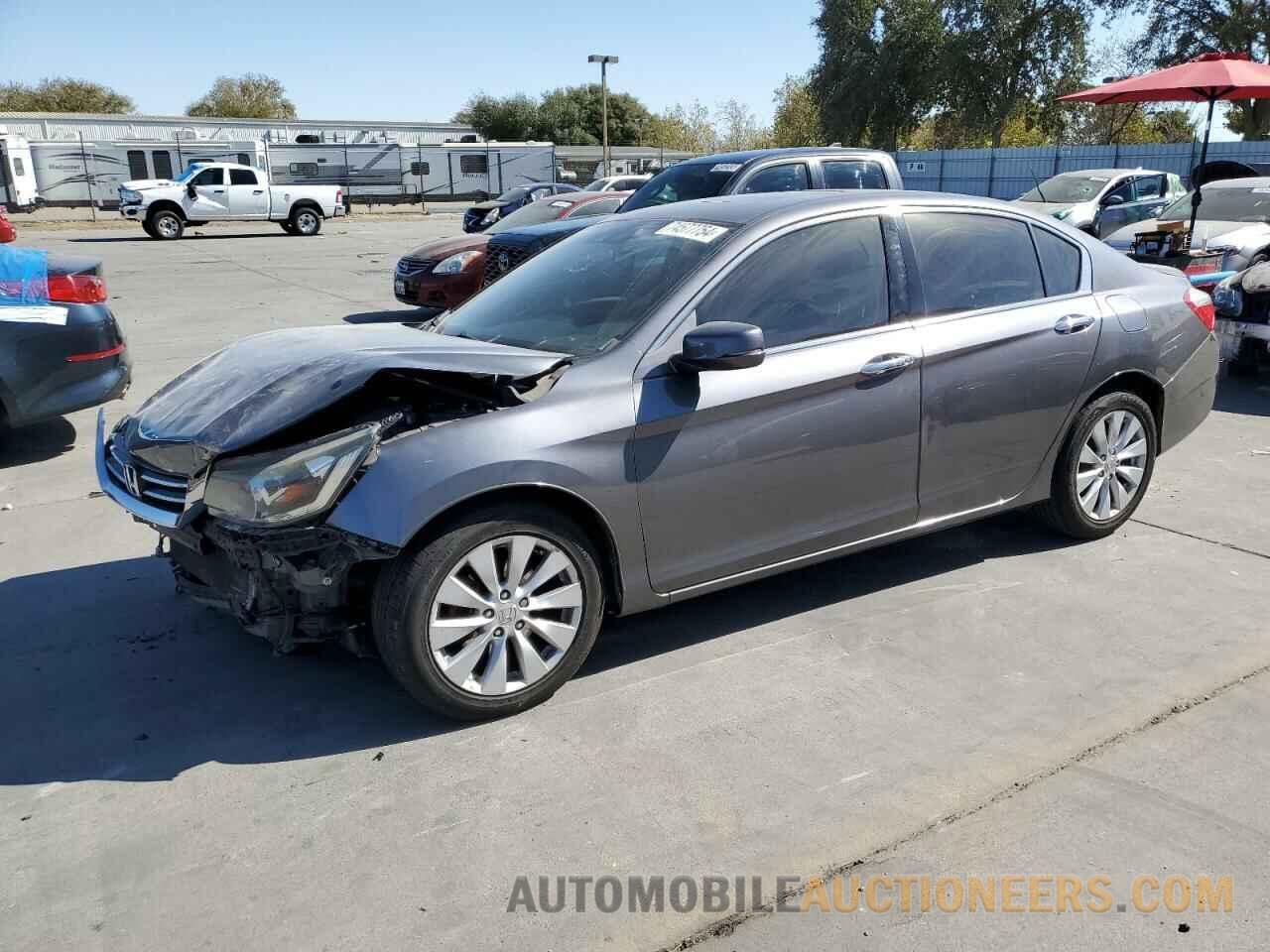 1HGCR3F89EA000342 HONDA ACCORD 2014