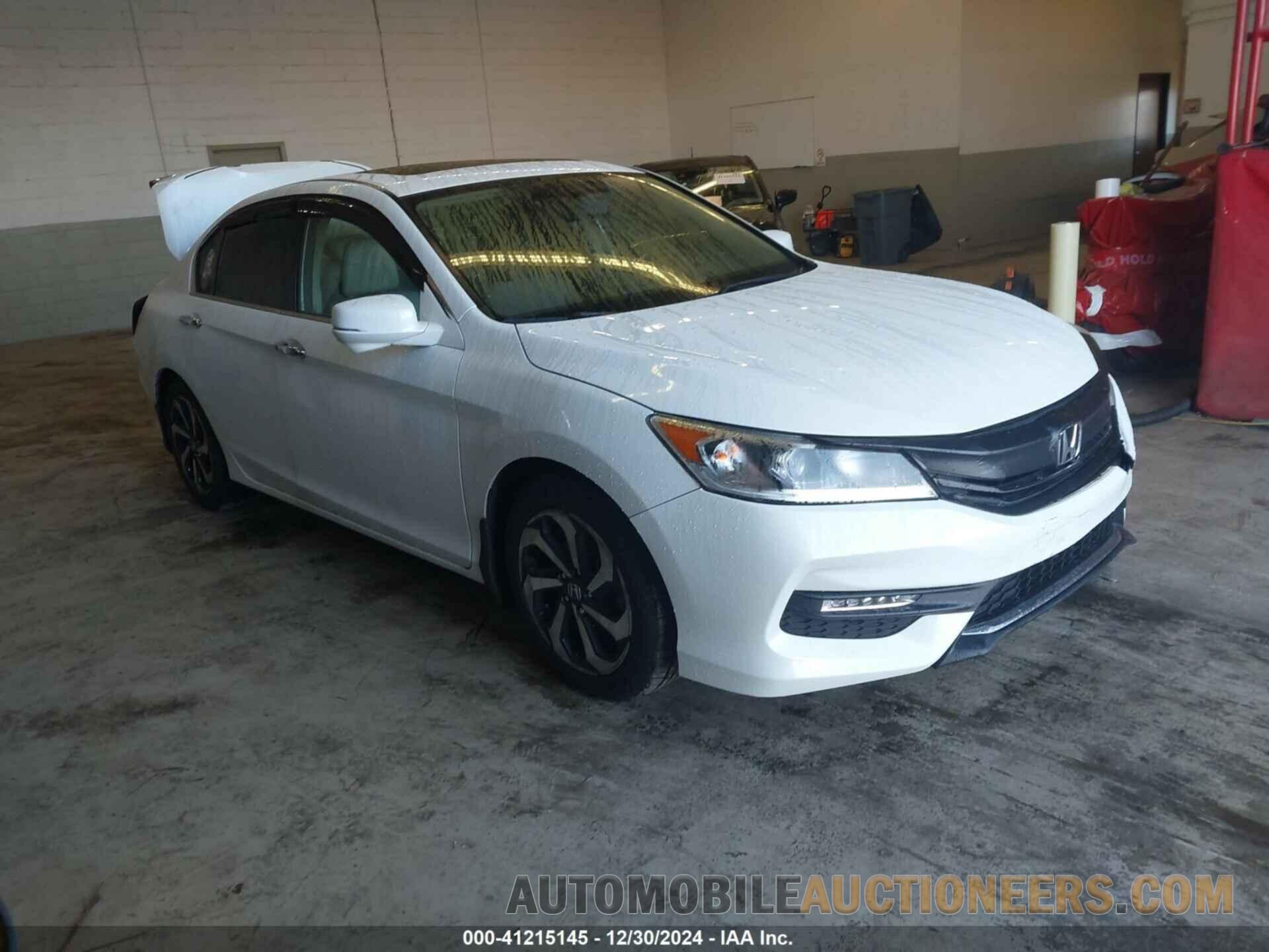 1HGCR3F89GA005236 HONDA ACCORD 2016