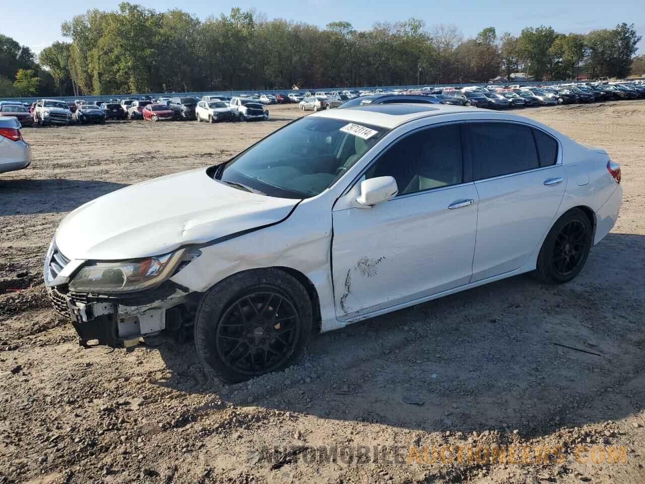 1HGCR3F8XEA005811 HONDA ACCORD 2014