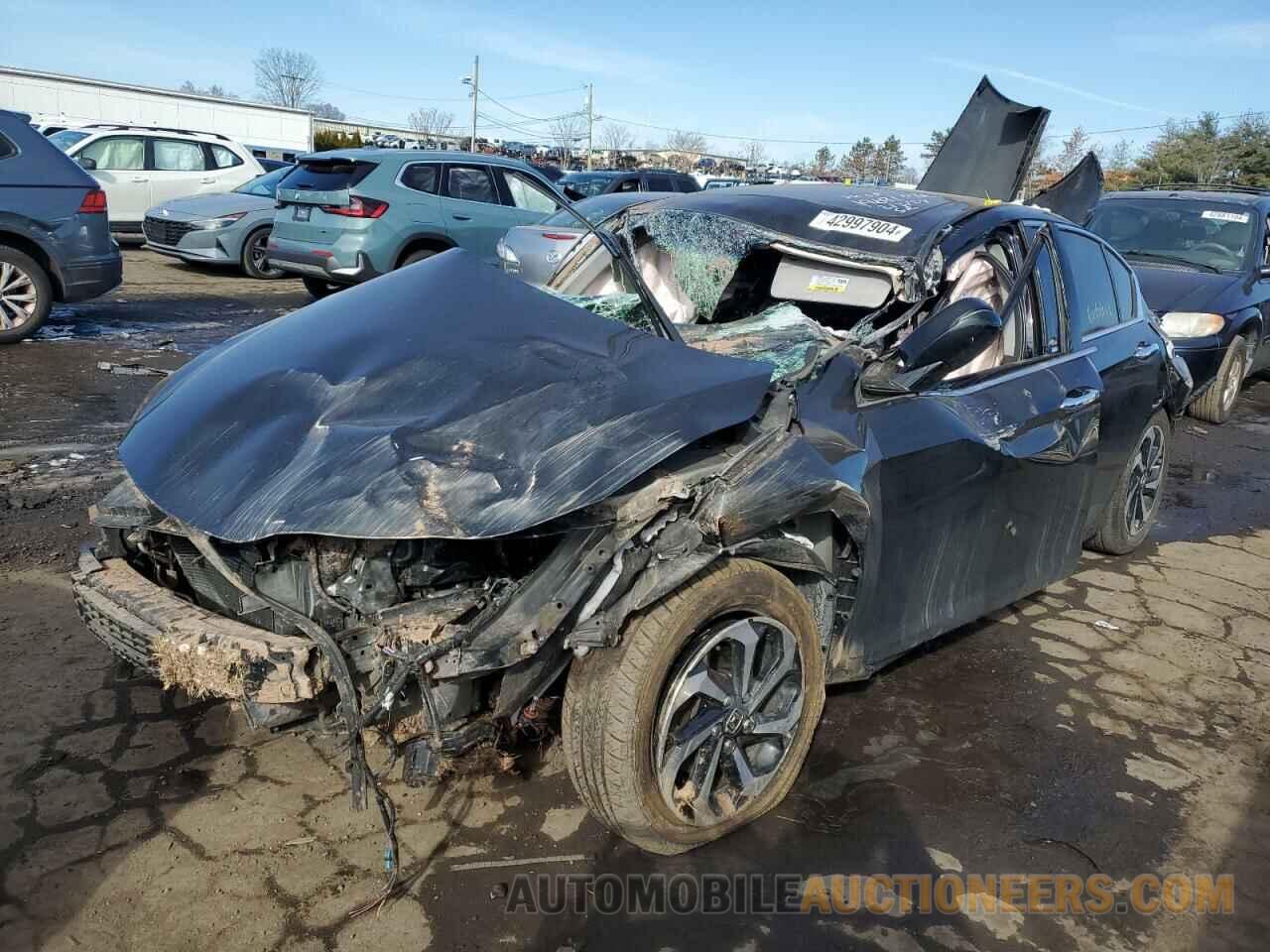 1HGCR3F8XHA017140 HONDA ACCORD 2017